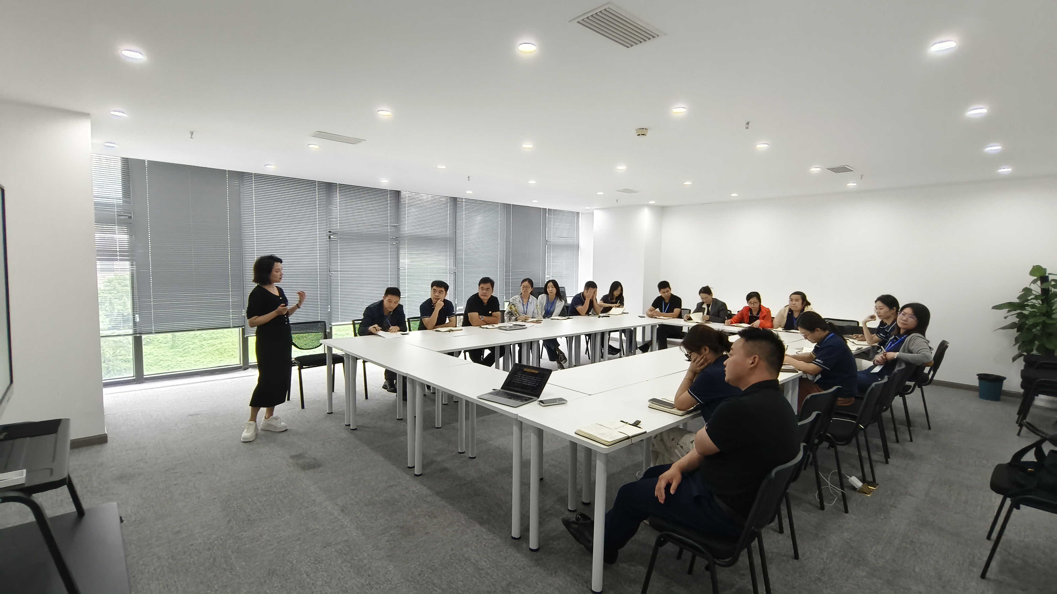 492d3abd-6b9e-4f4e-acec-2a4dc7e1f50d.jpg 492d3abd-6b9e-4f4e-acec-2a4dc7e1f50d.jpg