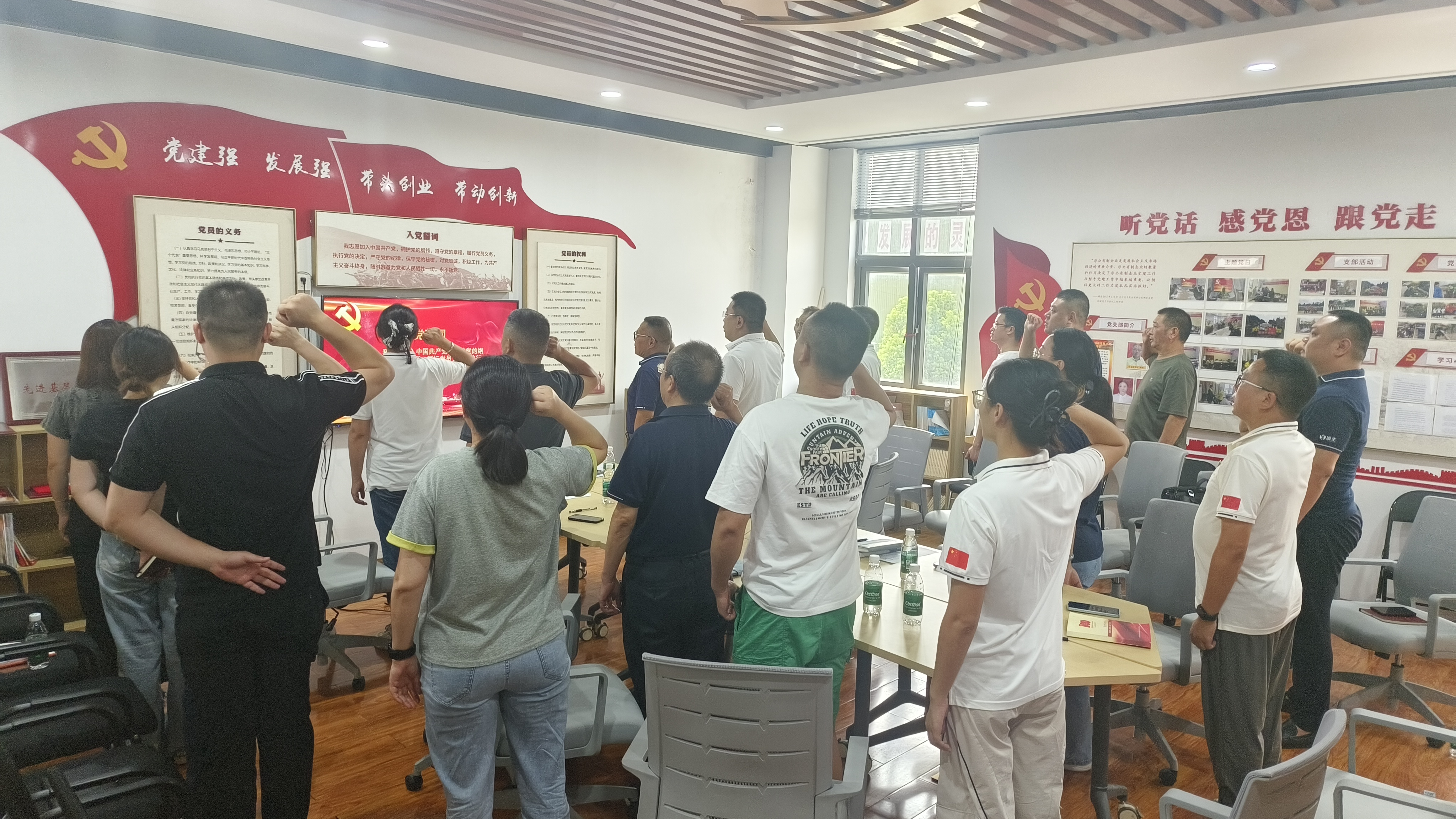 0de3788b4037b4576a014a26d8cef74d_origin(1).jpg 0de3788b4037b4576a014a26d8cef74d_origin(1).jpg